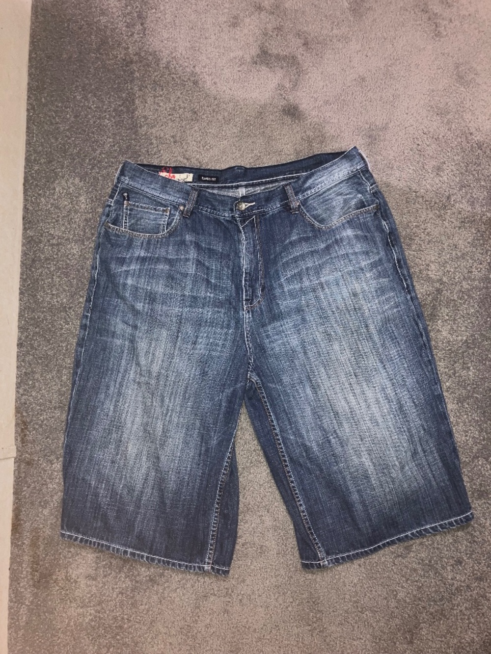 Ecko Baggy fit Jean shorts size 4